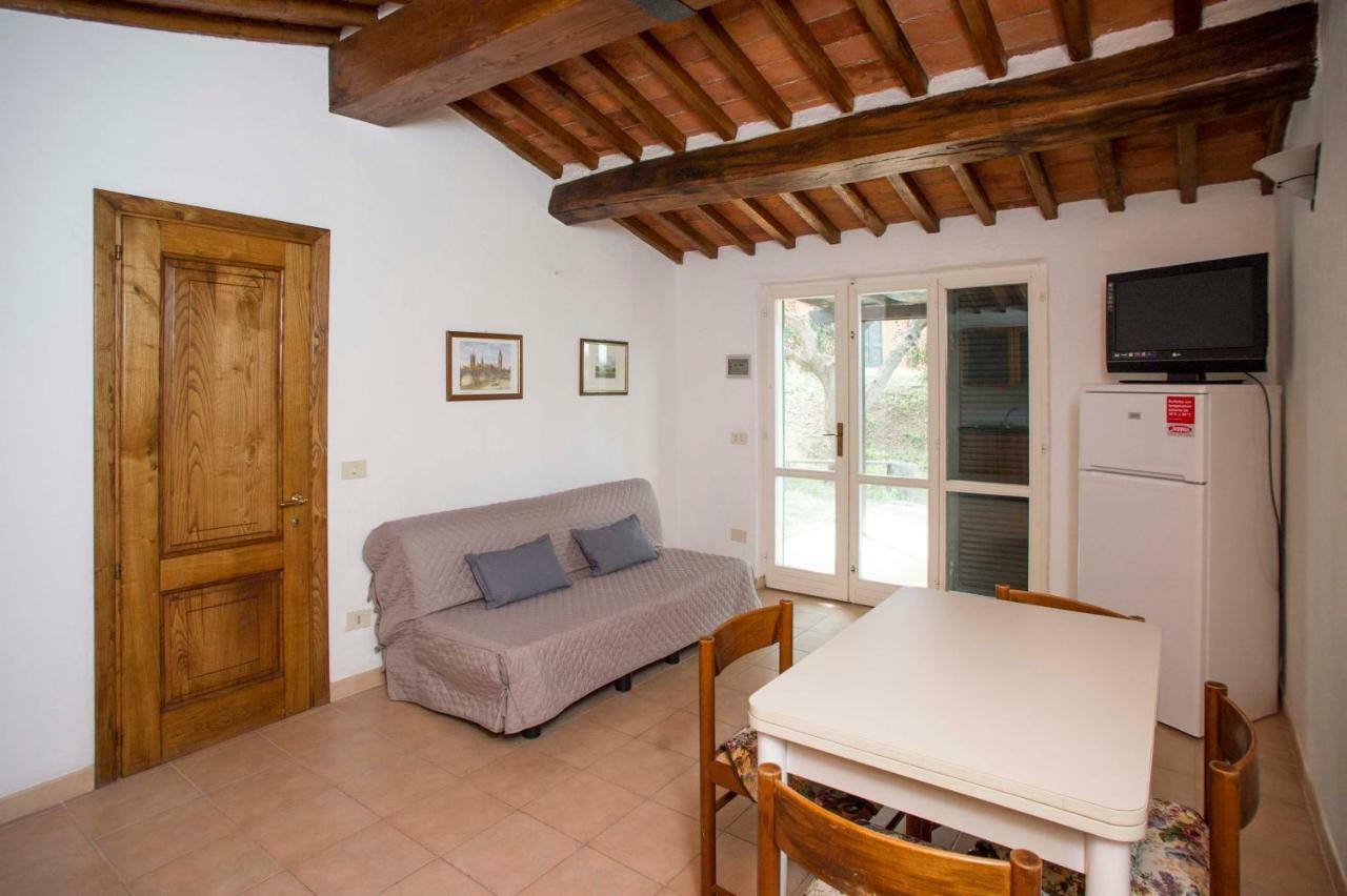 Aparthotel Il Poggio Marcuccio Lacona Exterior foto